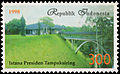 Presidential Palace, Tampaksiring, 300rp (1998).jpg
