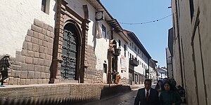 Porta della Scuola San Bernardo.jpg