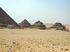 Drie "piramides van de koningin" in het Menkaure-complex in Giza