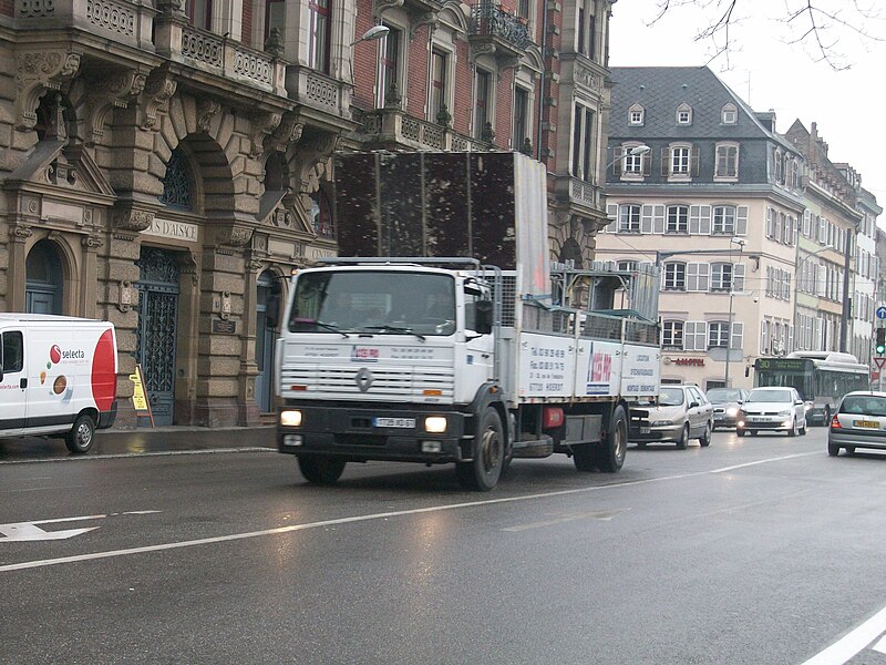 File:Renault Midliner- Gallia, Strasbourg.jpg