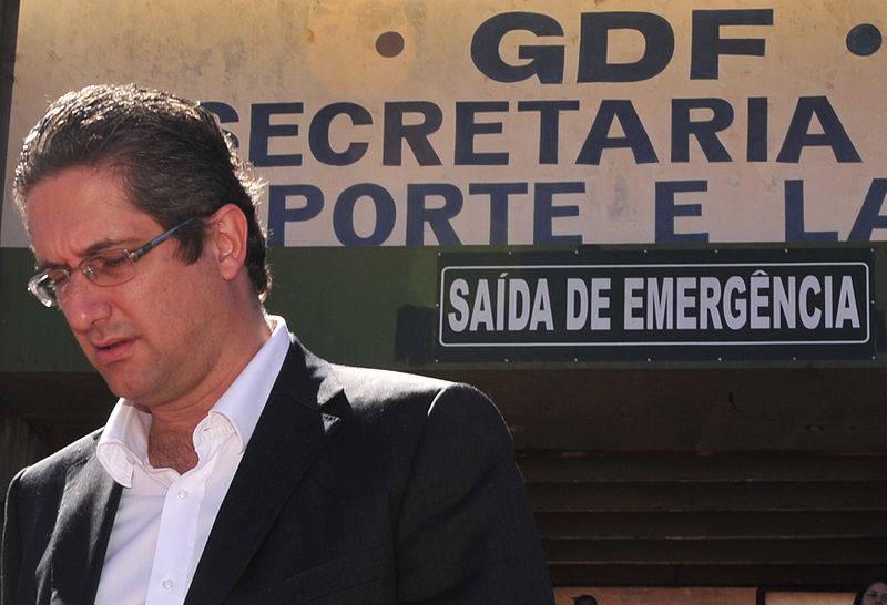 File:Rogério Rosso at Estádio Nacional de Brasília for ceremony to launch renovation 2010-07-27 1.jpg