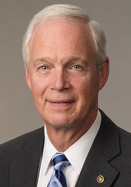 File:Ron Johnson portrait 117th Congress (cropped).jpg