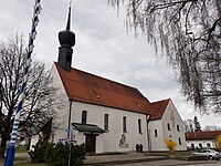 Nr. 2 Pfarrkirche zur Rosenkranzkönigin