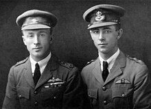 Ross ve Keith Smith 1921.jpg