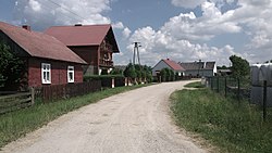 Eine Straße in Słomiana