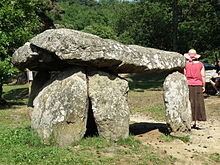 Un dolmen du parc de Saint-Nectaire