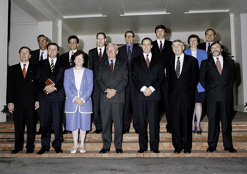 File:Second Keating Cabinet 1994.jpg