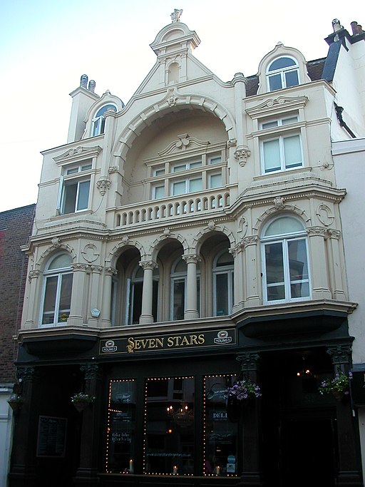 Seven Stars Inn, 27 Ship Street, Brighton (NHLE Code 1380936) (August 2010) (1)