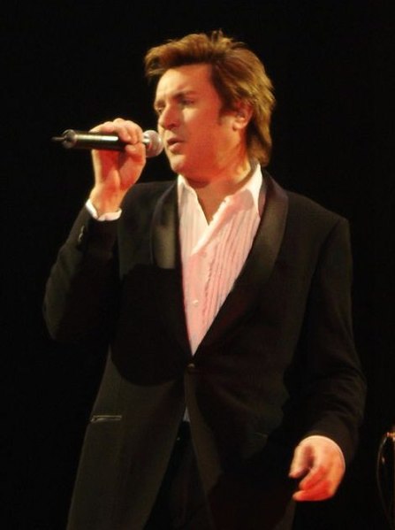 File:Simon Le Bon Toronto 2005.JPG