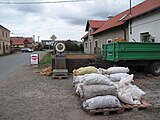 Čeština: Moštárna ve Stvolnech. Okres Plzeň-sever, Česká republika.