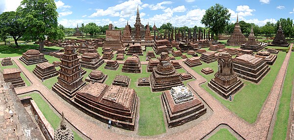 The ruins of Wat Mahathat, Sukhothai Historical Park.