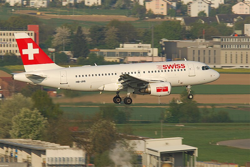 File:Swiss Airbus A319-112; HB-IPR@ZRH;16.04.2011 595cw (5629433390).jpg