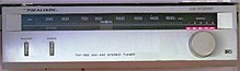 Realistic TM-152 AM stereo tuner c. 1988 Tandy AM Stereo.jpg