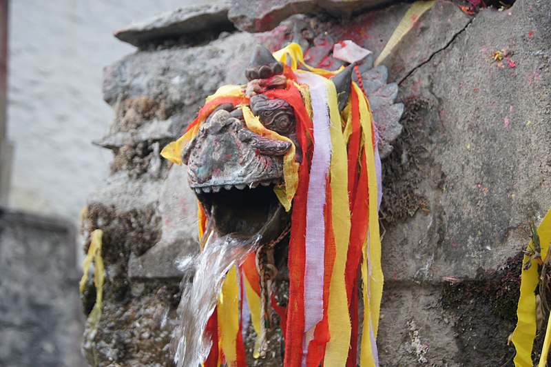 File:Tap in Muktinath-Temple - Mustang - Nepal.JPG