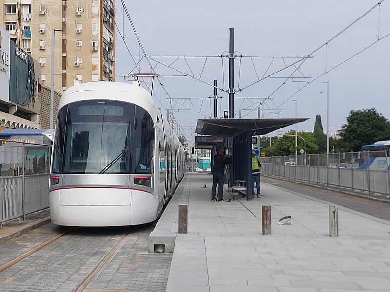 File:Tel Aviv light rail test ride 1.jpg