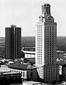 La torre dell'Università del Texas da cui Whitman sparò sulla folla.