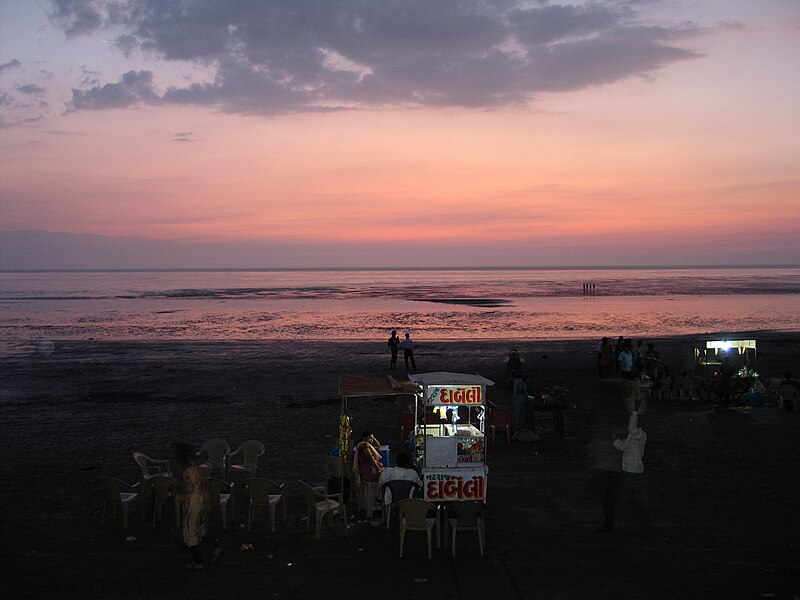 File:Tithal Beach Sun Set.JPG