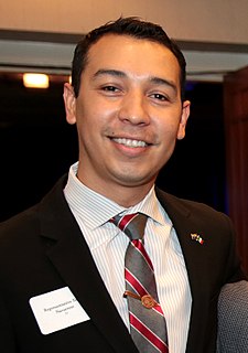 Tony Navarrete American politician