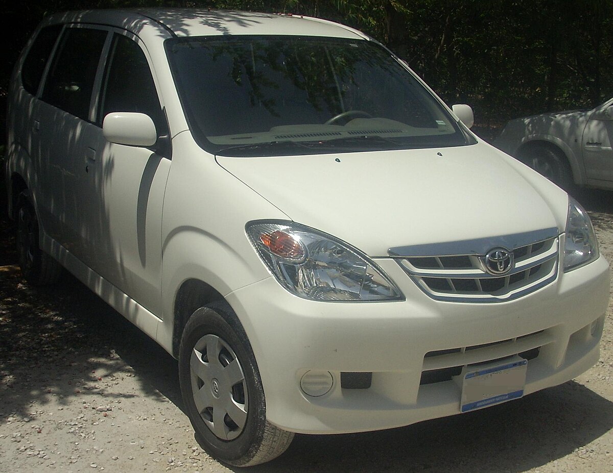 Toyota Avanza характеристики