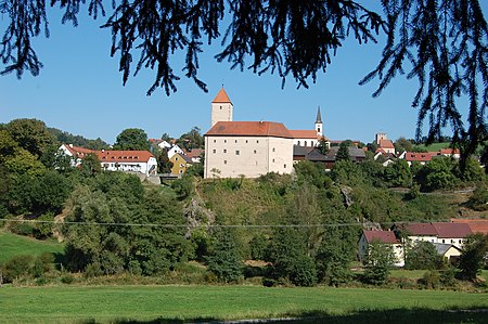 Trausnitz im Tal Burg