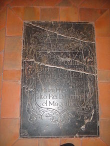 Sepultura de Enrique de Castilla, conde de Cabra , lado de la Epístola Catedral de Córdoba