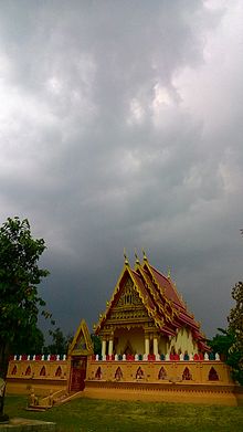 The ubosot of Wat Trai Sirimongkhon