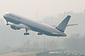 United Airlines Boeing 767-322ER; N642UA@ZRH;04.03.2011 592dr (5501744129).jpg