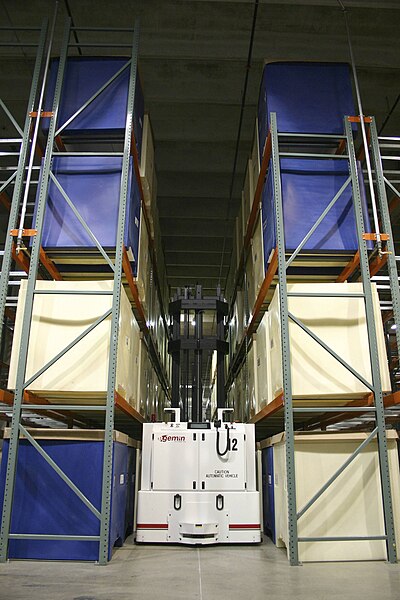 File:VAN (Very narrow aisle) AGV, courtesy of Egemin Automation Inc..jpg