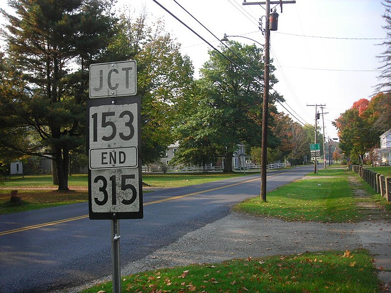 File:Vermont State Route 315 ending in Rupert.jpg