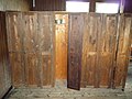 Vestiaires d'un baraquement du camp de concentration de Mauthausen