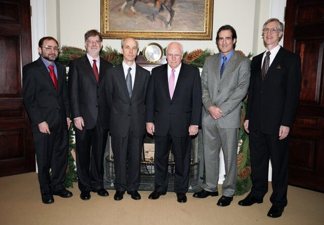 Roger D. Kornberg (third from left) with Andrew Fire, George Smoot, Dick Cheney, Craig Mello and John C. Mather