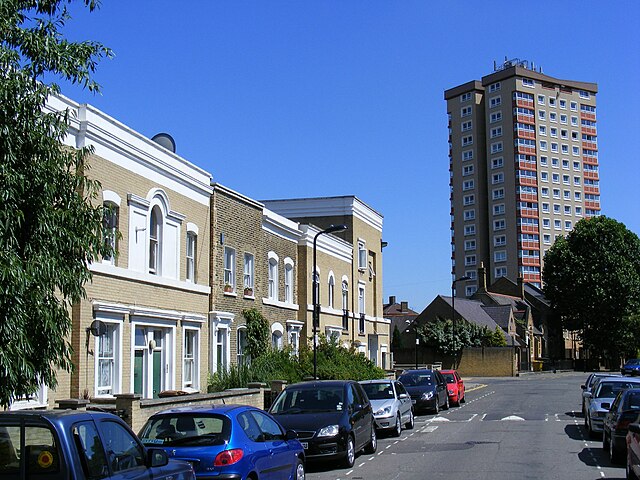 Welshpool House from Brougham Road, an example of post war housing.