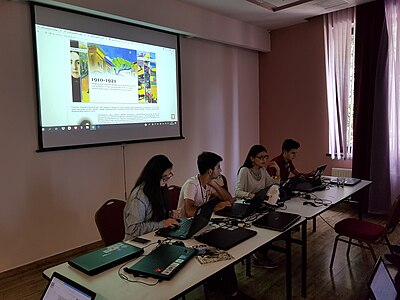 GLAM+Wikidata workshop in Tskhkadzor during Summer WIkicamp