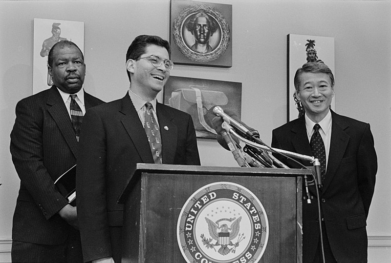 File:Xavier Becerra, Robert Matsui, and Elijah Cummings at a press conference on civil rights.jpg