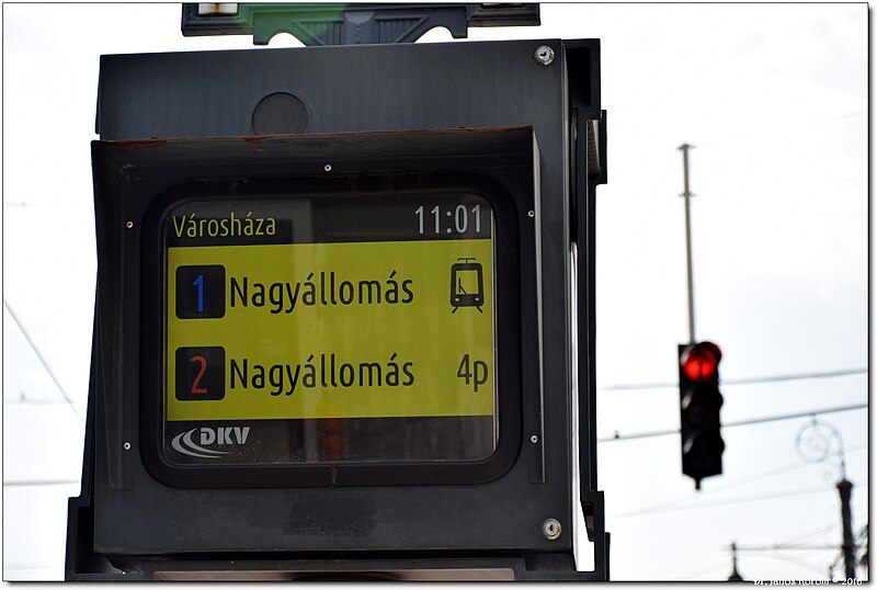 File:'Városháza' tram stop. display, Debrecen 0228 (28003128795).jpg