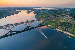 <span class="mw-page-title-main">Preobrazhensky Bridge</span> Bridge in Zaporizhzhia, Ukraine