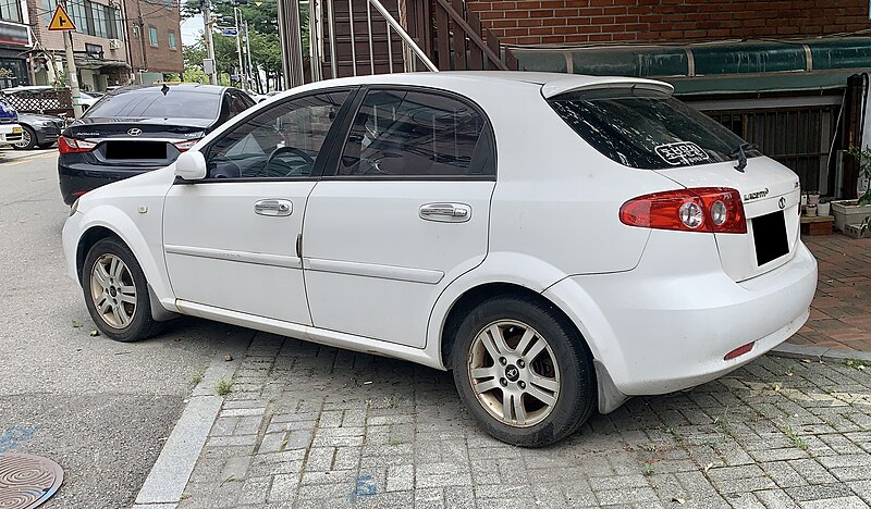 File:00 Daewoo Lacetti5 2.jpg