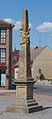 Distanzsäule auf dem Marktplatz.