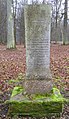 Obelisk rodu Stolberg-Wernigerode w parku