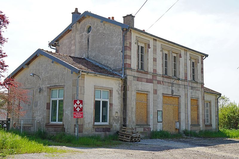 File:2016-05 - Gare de Creveney - Saulx - 01.JPG