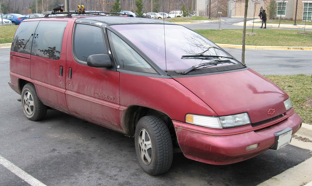 File:90-93 Chevrolet Lumina APV.jpg - Wikimedia Commons