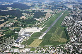 Aerial image of the Klagenfurt airport.jpg