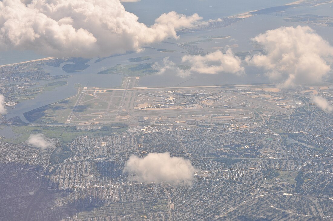 File:Aerial view of JFK Airport from NE 02 (9454533277).jpg