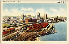 A postcard of Toledo in the Depression era Aerial view of Toledo, Ohio (66770).jpg