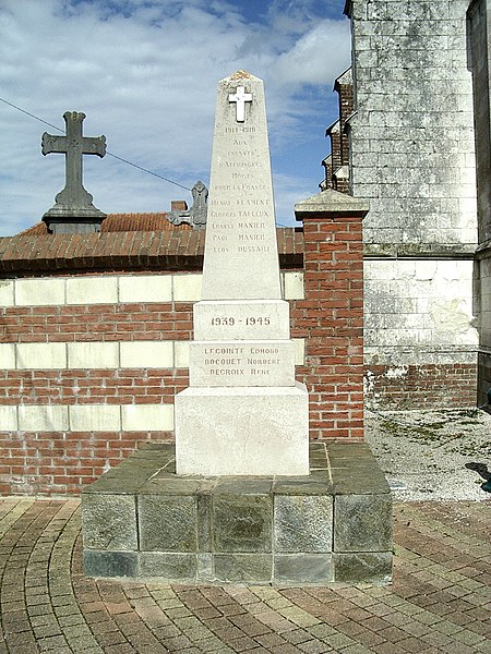 File:Affringues monument aux morts.jpg