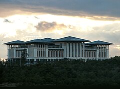 Ak Saray - Prezidentský palác Ankara 2014 002.jpg