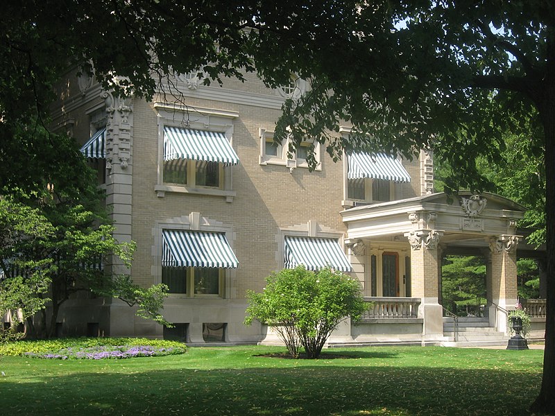 File:Albert R. Beardsley House.jpg