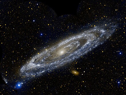 Andromeda. Галактика Андромеда м31. Туманность Андромеды м31. Спиральной Галактики в Андромеде м31. Галактика м31 туманность Андромеды Хаббл.