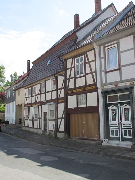 File:August-Düker-Straße 5, 2, Markoldendorf, Dassel, Landkreis Northeim.jpg