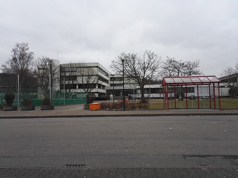 File:Auguste-Pattberg-Gymnasium Mosbach.jpg